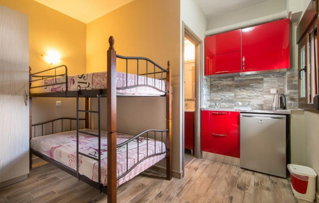 Simon King Apartment วูร์วูรู ภายนอก รูปภาพ
