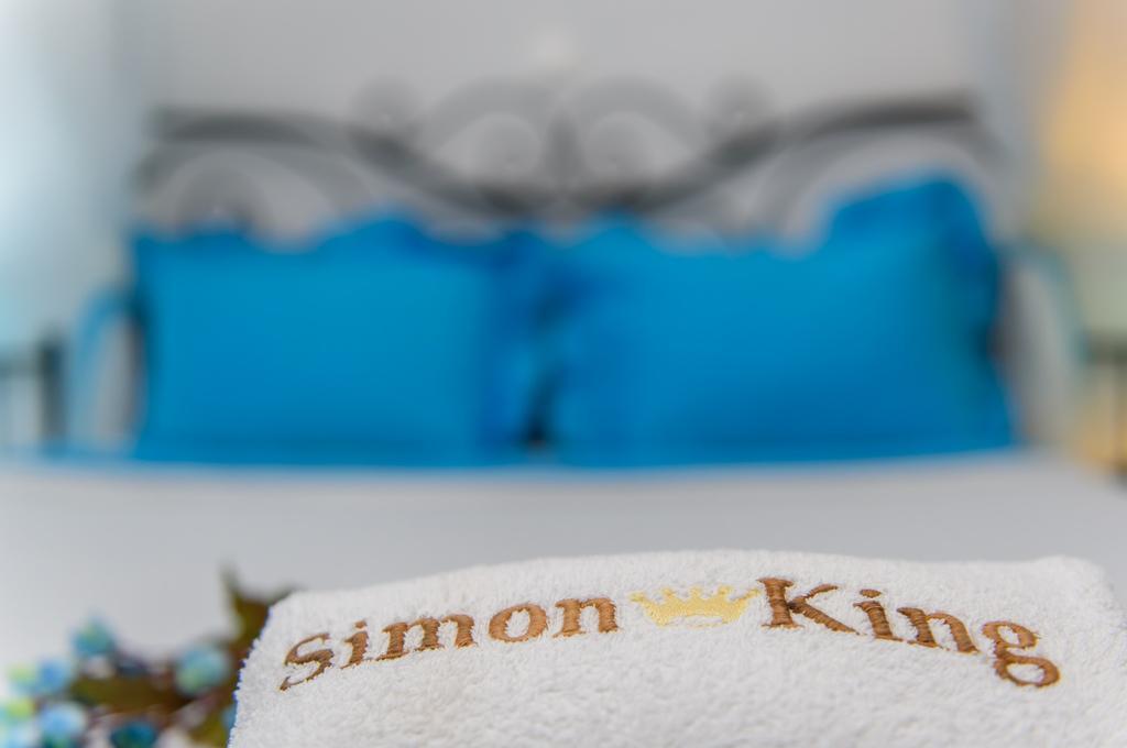 Simon King Apartment วูร์วูรู ภายนอก รูปภาพ